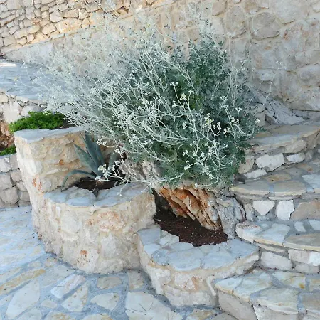 Vlajina アパート