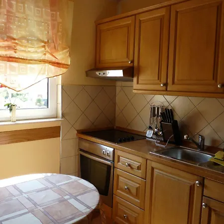 アパート Vlajina